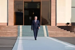 Ўзбекистон Президенти Венгрияга жўнаб кетди