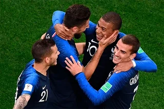 Kylian Mbappe’s goal sends France into knockout stages