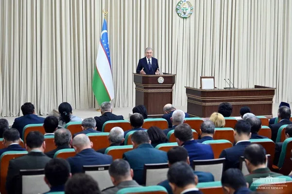 President: Tashkent to receive 1,000 new buses by April