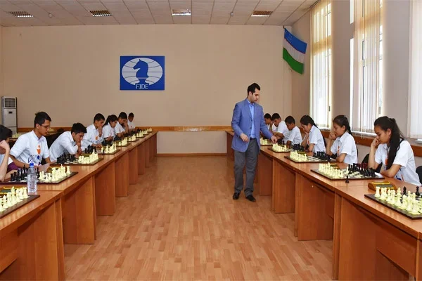 Uzbekistan host chess night “Melodiya igri”