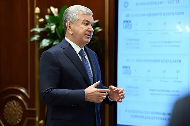 Mirziyoyevga Oʻzbekiston neft va gaz sohasining rivojlanishi haqida maʼlumot berildi