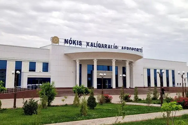 «Uzbekistan Airports» обеспечит бесплатный трансфер между аэропортами Нукуса и Ургенча