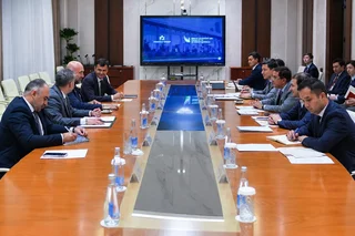 Uzbekistan's Deputy PM Meets Anadolu Group on Auto, Investment Plans