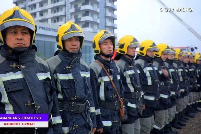 Navoi Region Works to Clear Mudflow Damage