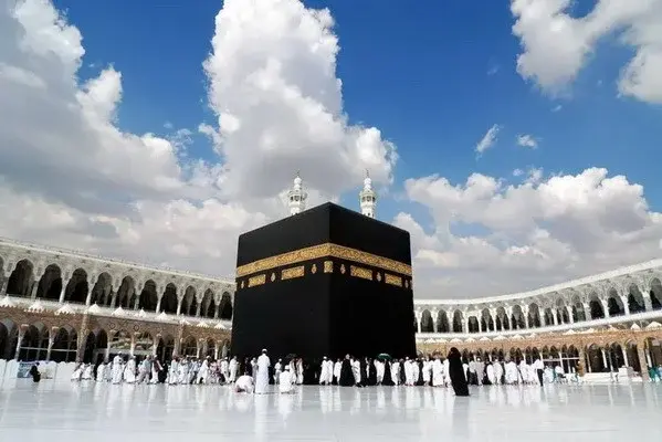 Muslims of Uzbekistan were allowed to commit Umrah