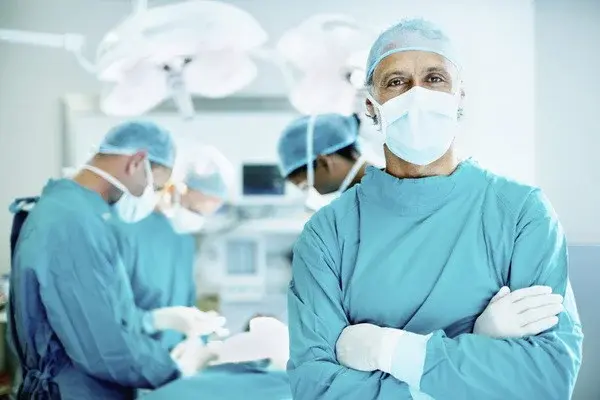 Surgeons performing complex operations to receive an additional allowance