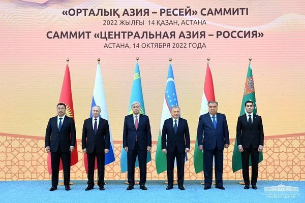 President of Uzbekistan attends the meeting of the leaders of Central Asia and Russia
