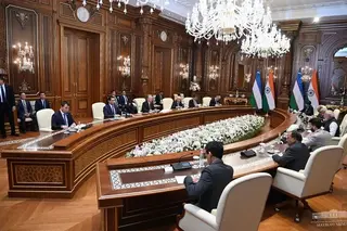 The leaders of Uzbekistan and India discuss the prospects for further strengthening the strategic partnership