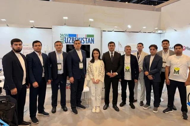 Ўзбекистон Дубайдаги World Health Expoда фармацевтика салоҳиятини тақдим этди