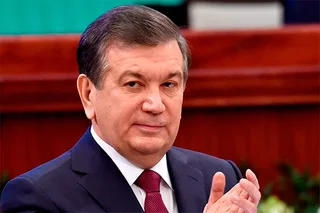 President of Uzbekistan awarded centenarians