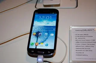 Samsung представил смартфон Galaxy S III в Ташкенте