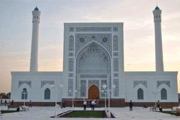 O‘zbekistonda Qurbon hayiti namozi vaqti eʼlon qilindi