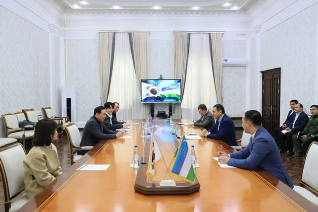 Hokim of Ferghana Discusses Industrial Project Launch with Korean Company AHA