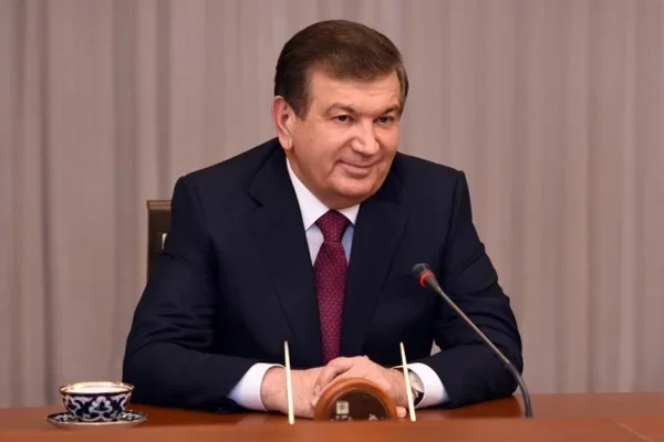 Ўзбекистон Президенти Ўзбекистон Республикасининг айрим қонун ҳужжатларига ўзгартиш ва қўшимчалар киритиш тўғрисидаги ҳужжатни имзолади