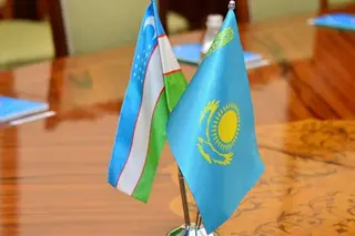 Abdulla Aripov and Alikhan Smailov discuss issues of industrial cooperation