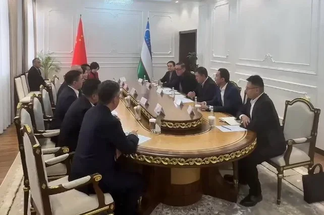 Sirdaryo viloyati Xitoy kompaniyalari bilan muhim sanoat tarmoqlaridagi hamkorlikni kengaytirmoqda
