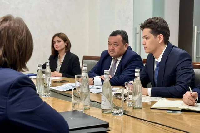 Ўзбекистон WOOD & Company билан компанияларнинг халқаро капитал бозорларига киришини муҳокама қилди