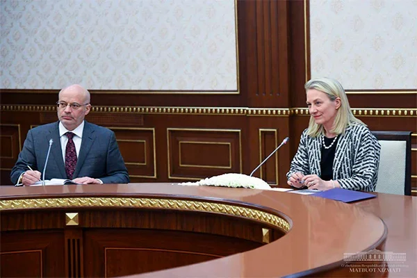 Президент Республики Узбекистан принял и.о. помощника Государственного секретаря США по делам Южной и Центральной Азии