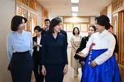 Зироат Мирзиёева посетила Национальный дворцовый музей Кореи