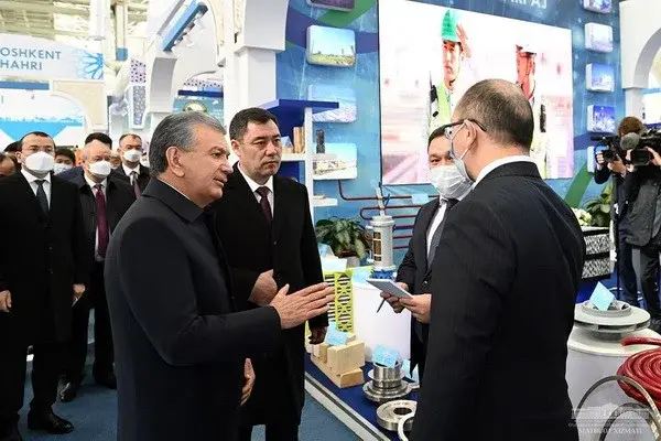 Presidents of Uzbekistan and Kyrgyzstan get acquainted with Industrial Exhibition at Technopark