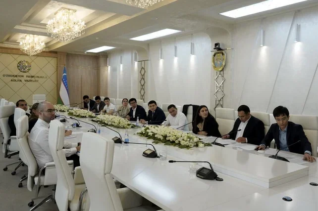 O‘zbekiston adliya vaziri o‘rinbosari Standards & Poor’s agentligi bilan islohotlar va suveren reytinglar bo‘yicha yig‘ilish o‘tkazdi