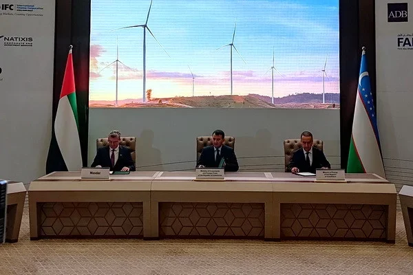 Masdar inks agreements on raising funds for the construction of a wind farm in Navoi region