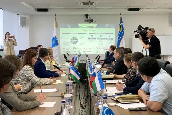 Issues on strengthening mutual cooperation and increasing the export of textile products to the factories of Ivanovo region were discussed