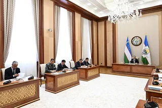 Shavkat Mirziyoyev Soʻx tumanining ijtimoiy-iqtisodiy rivojlanishini muhokama qildi