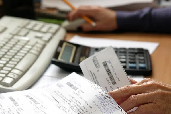 Those in need of social protection to receive compensation for utility bills