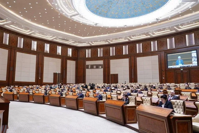 Senat Kengashi sakkizinchi yalpi majlisni chaqirish to‘g‘risida qaror qabul qildi