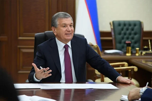 Uzbek leader signs resolution to simplify visa formalities