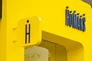 Octobank HUMANS билан Visa кобрендинг банк карталарини чиқариш бўйича ҳамкорликни тугатди