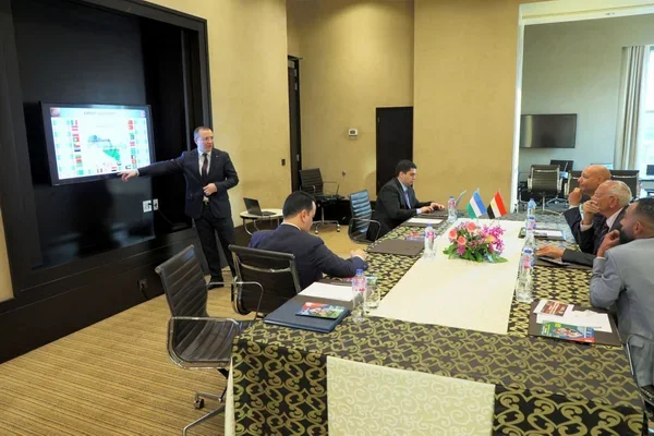 Uzcharmsanoat: contracts worth US$15 million signed in Cairo