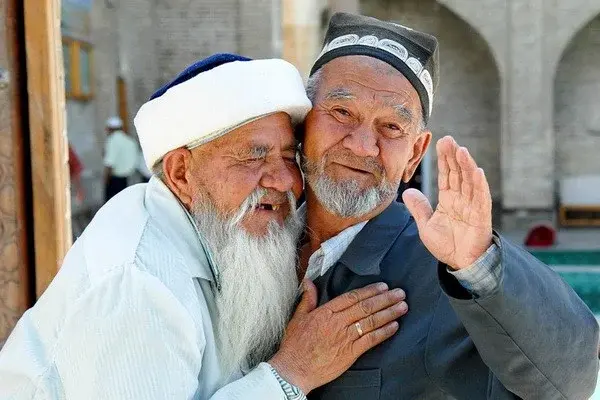 Uzbekistanis aged 100 years and older to start receiving pension supplements
