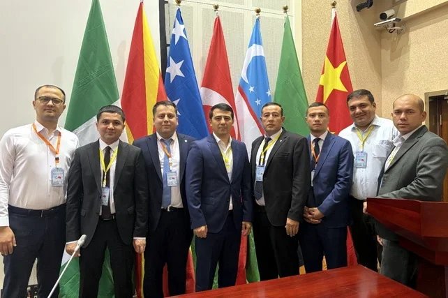 Uzbek Energy Officials Join Low-Carbon Seminars in China