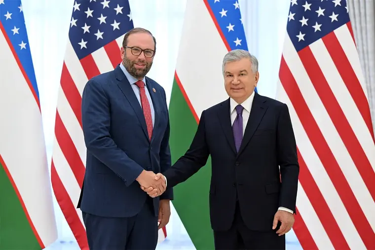 Мирзиёев обсудил с конгрессменами США стратегическое партнёрство