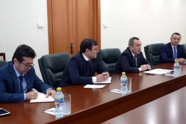 Uzbek DFM meets with Malaysian Ambassador