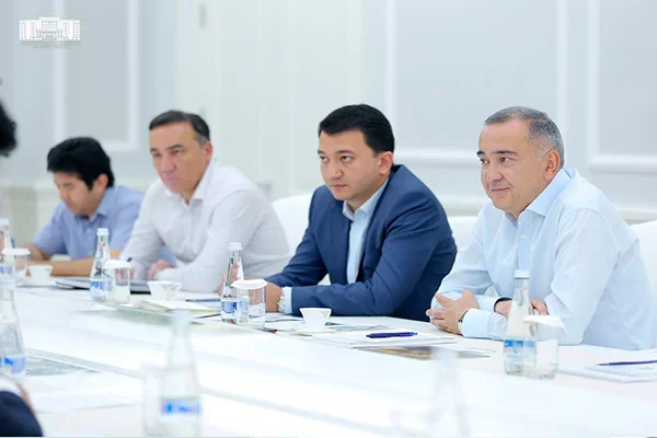 Джахонгир Артикходжаев провел встречу с вице-президентом BAYAT GROUP