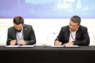 Uzum ва DataVolt АКТ ҳафталигида ҳамкорлик меморандумини имзолади