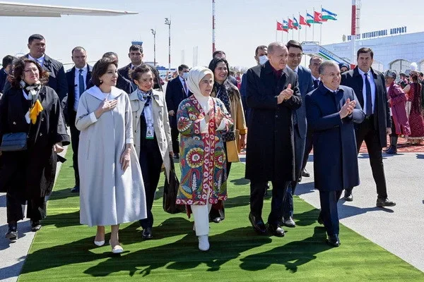 Presidents of Uzbekistan and Turkey visit Khiva