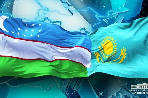 Президент Узбекистана провел телефонный разговор с Президентом Казахстана
