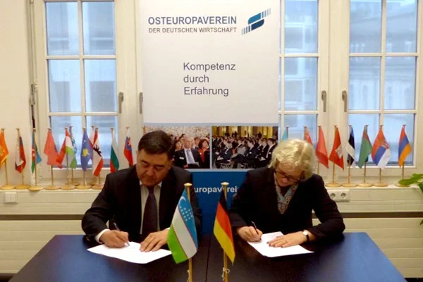Chairman of APTA visits Germany