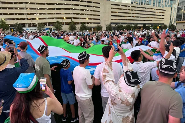 Uzbekistan Fans Organize Massive March in Houston