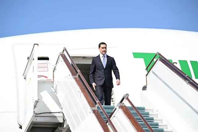 Президент Туркменистана посетит Узбекистан с государственным визитом
