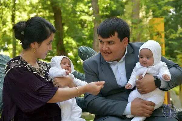 Proportion of families with 2 children is the largest among families with children in Uzbekistan