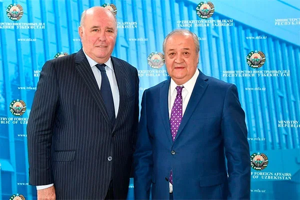 Абдулазиз Камилов принял заместителя министра иностранных дел РФ