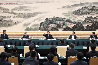 Li Keqiang calls for strengthening economic recovery dynamics and market viability