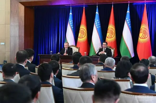 Presidents express satisfaction with the fruitful results of the visit