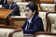 Сенатор направила Арипову запрос по защите детей от насилия