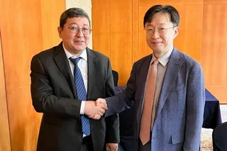 An agreement was signed between the Ministry of Transport and Seoul University